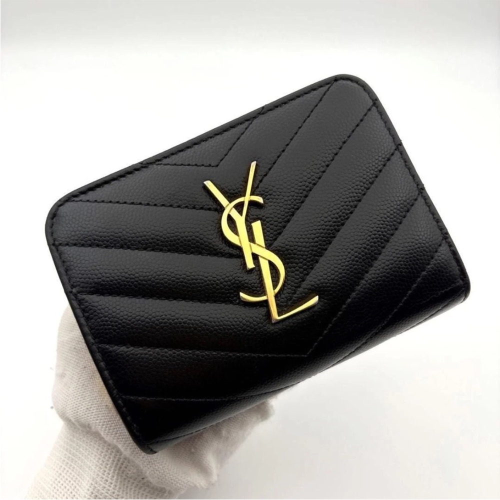YSL Black Quilted Wallet - Picture 5 of 11